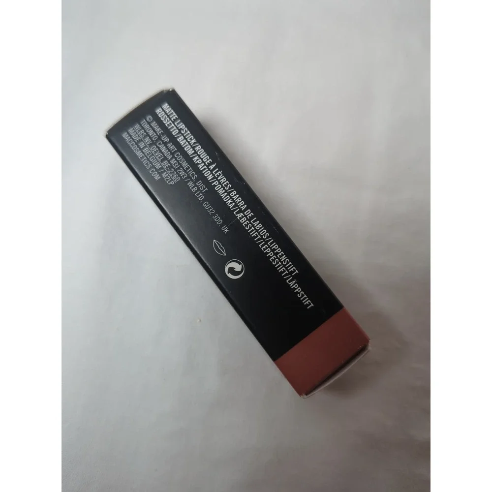 Mac Matte Lipstick Rouge A Levres Velvet Teddy 617 New in Box